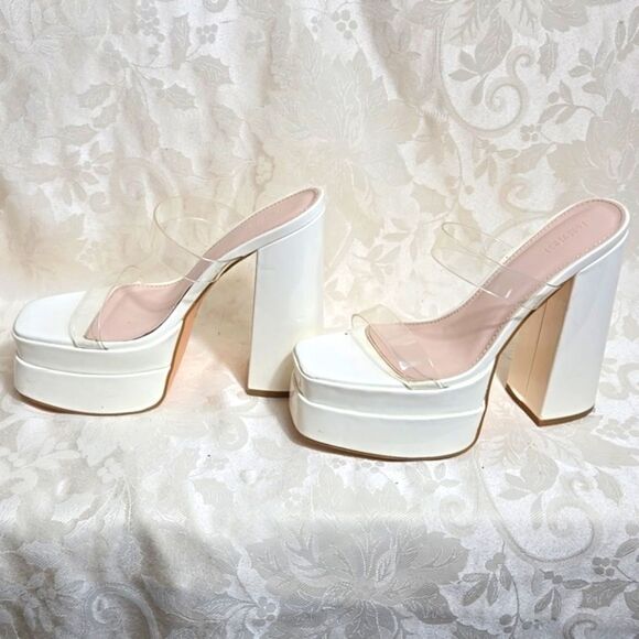 FOREVER 21 Women's White Platform And Clear Heels - Picture 3 of 9